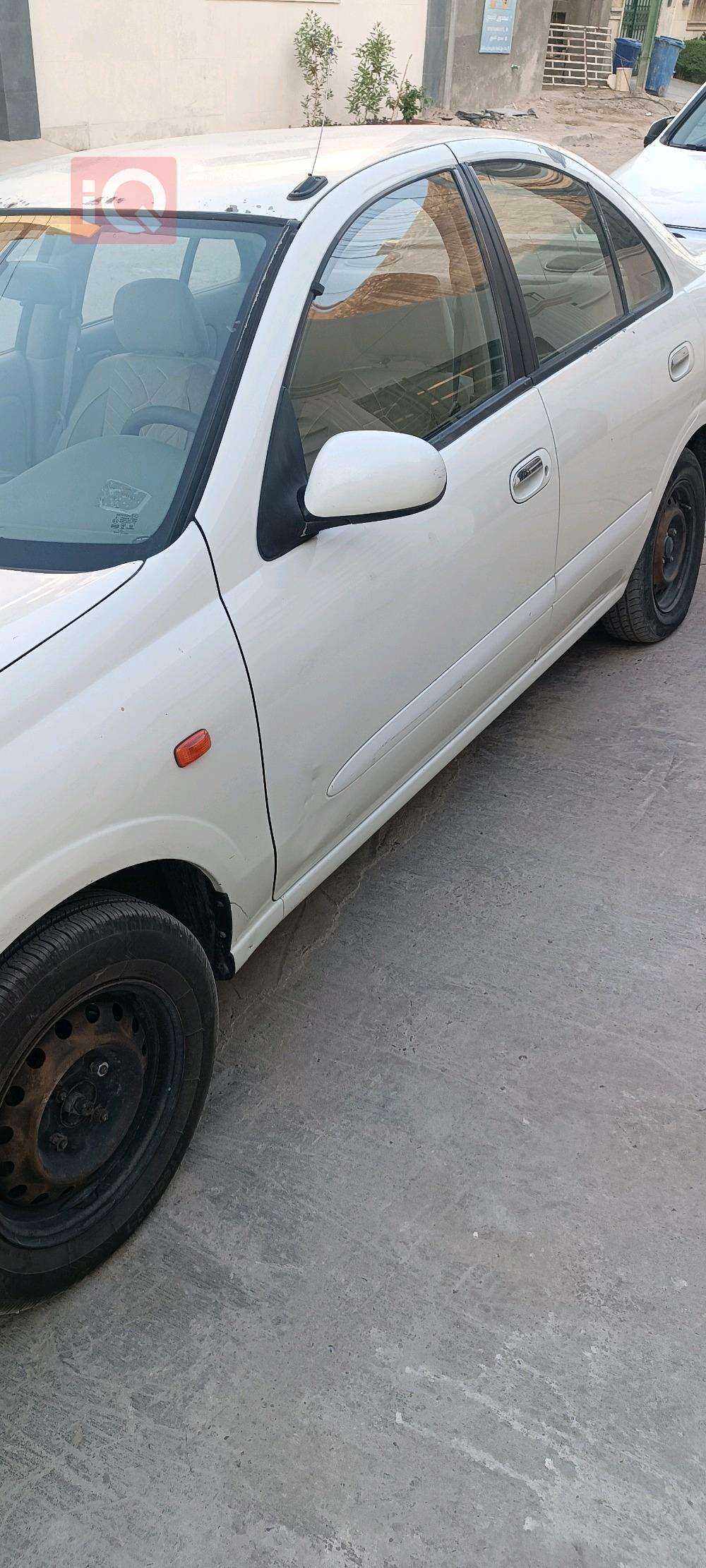 نيسان صني